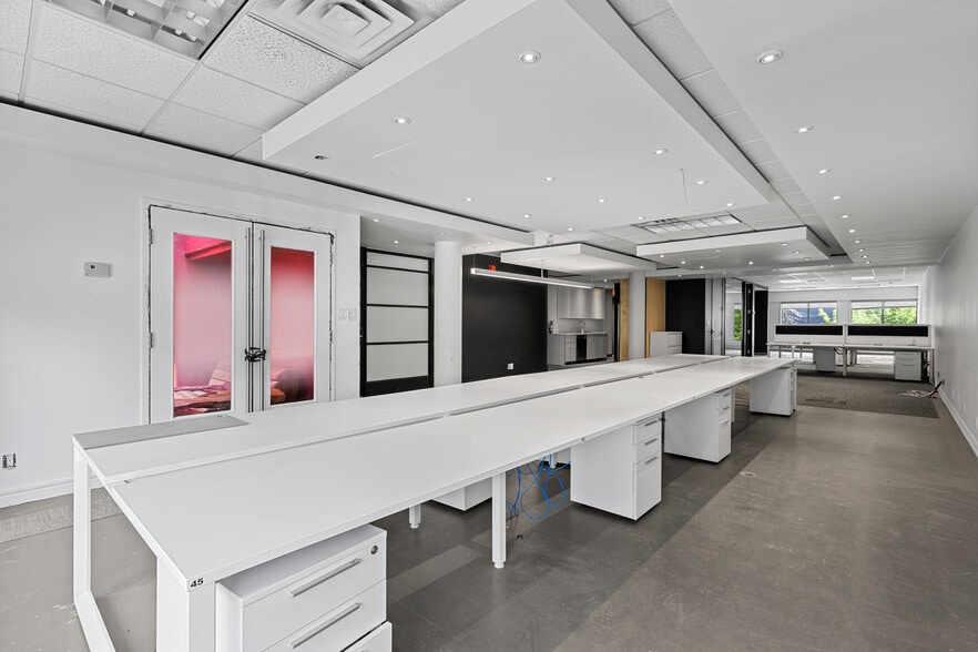 354 Davenport Rd, Toronto, ON for lease - Building Photo - Image 2 of 11