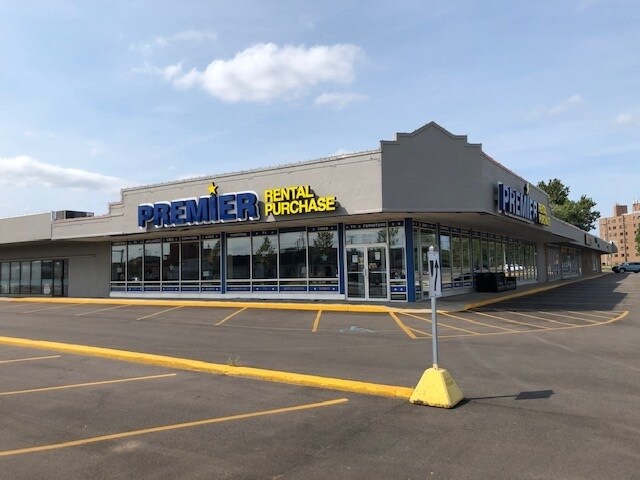 111-190 Easy Shopping Pl, Elkhart, IN à louer - Photo du bâtiment - Image 3 de 8