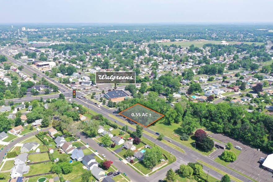 Levittown Pky, Levittown, PA for sale - Building Photo - Image 1 of 1