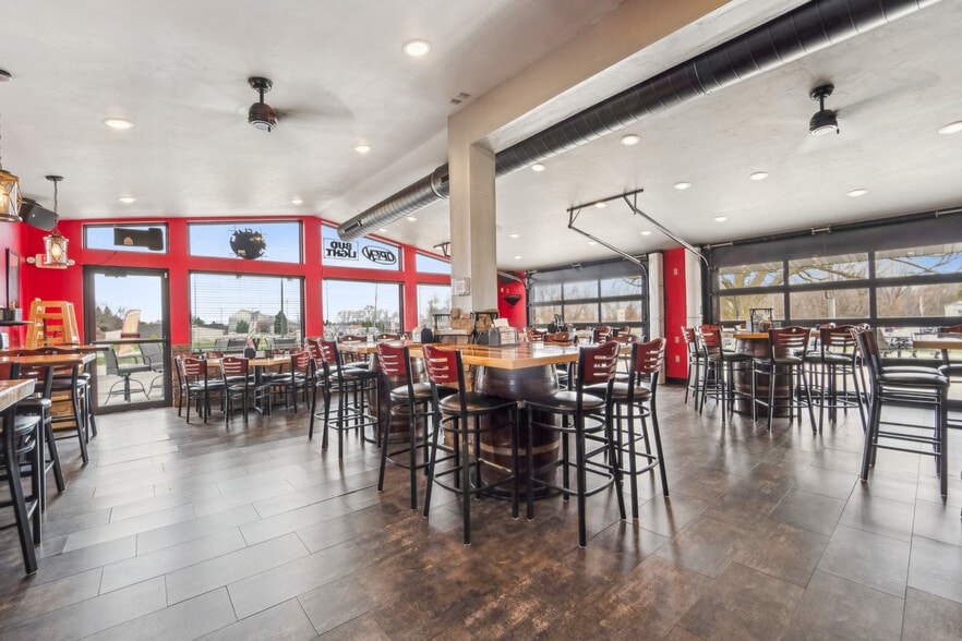 707 W Park Ave, Kiel, WI à vendre - Photo intérieure - Image 3 de 43