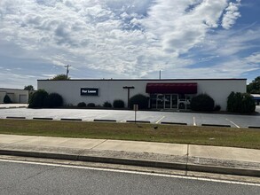 949 Carl Vison Parkway, Centerville, GA for lease Building Photo- Image 1 of 28