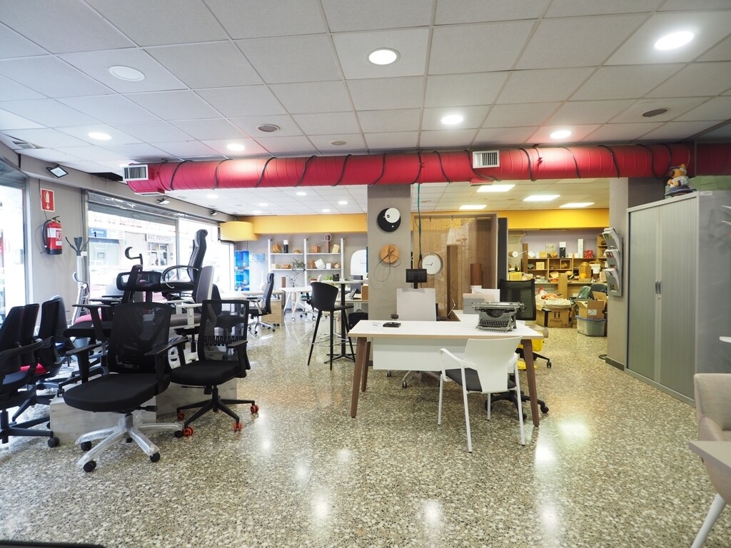 Granollers, BAR 08401 - Unit - - - Interior Photo - Image 2 of 16