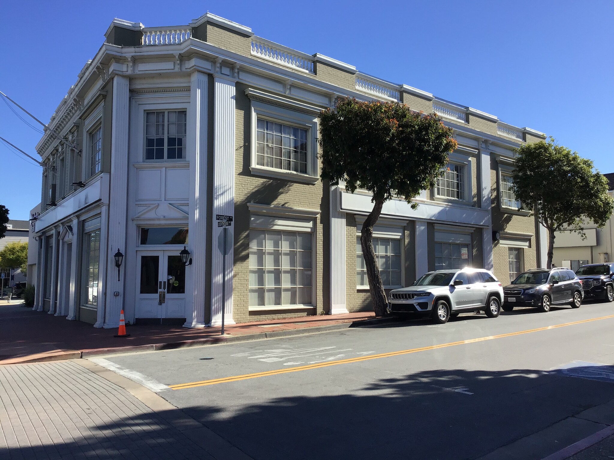 569-575 Lighthouse Ave, Pacific Grove, CA for sale Building Photo- Image 1 of 1