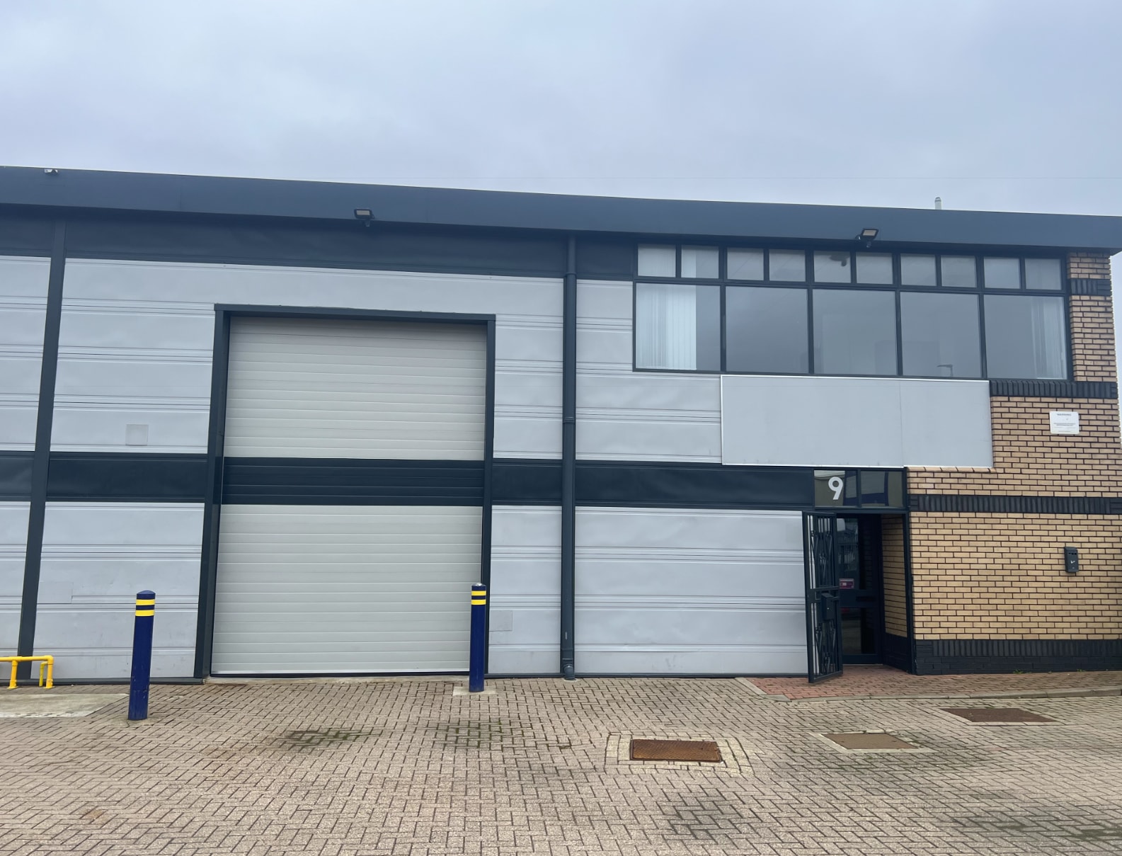 St Martins Way, Londres à louer Photo du bâtiment- Image 1 de 5