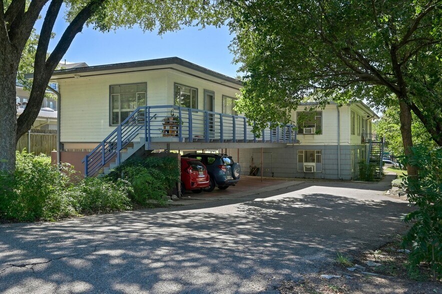 1302 Norwalk Ln, Austin, TX à vendre - Photo du bâtiment - Image 2 de 25