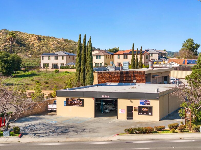 12502 Poway Rd, Poway, CA à vendre - Photo du bâtiment - Image 1 de 10