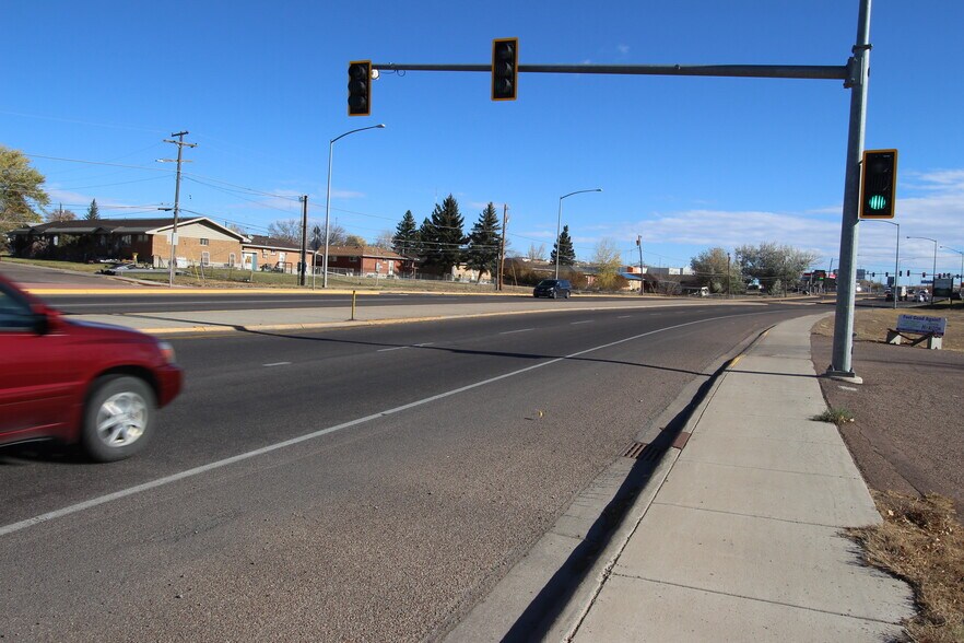 1919 NW 3rd St, Great Falls, MT à vendre - Photo du bâtiment - Image 3 de 6