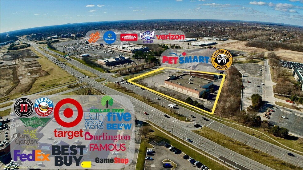 5600-5700 Mercury Dr, Dearborn, MI à louer - Photo du bâtiment - Image 2 de 7