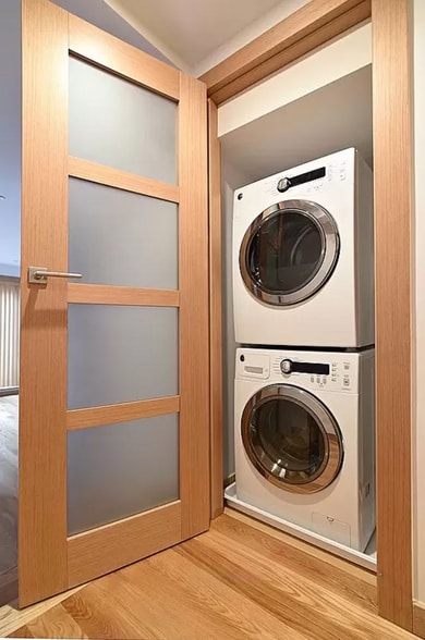 94 Greenpoint Ave, Brooklyn, NY for sale - Interior Photo - Image 3 of 23