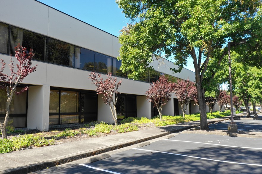 1500 Cader Ln, Petaluma, CA for lease - Building Photo - Image 3 of 3