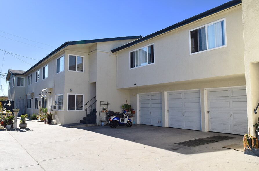 46 E Plymouth St, Long Beach, CA à vendre - Photo du bâtiment - Image 3 de 5