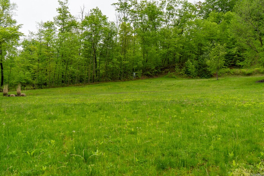 821 Hickory St, Tyrone, PA à louer - Photo du bâtiment - Image 3 de 5