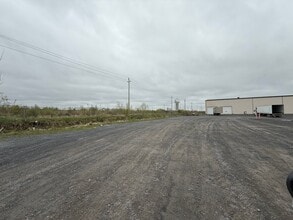 200 St-Georges St W, North Glengarry, ON for lease Building Photo- Image 2 of 3