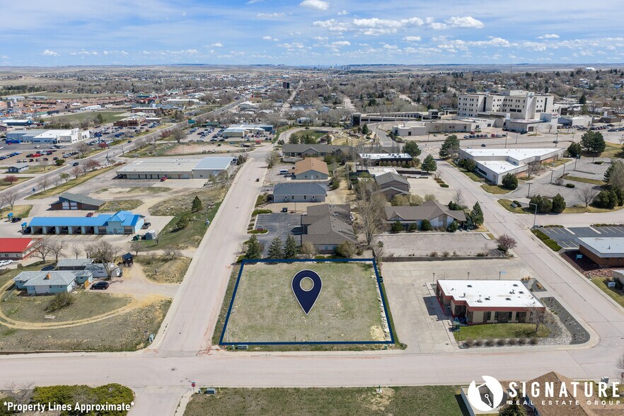 1403 3rd st, Gillette, WY à vendre - Photo du bâtiment - Image 3 de 20