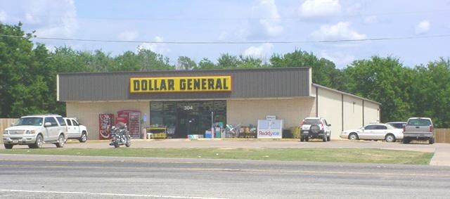 304 N Highway 37, Bogata, TX à vendre - Photo du bâtiment - Image 3 de 12