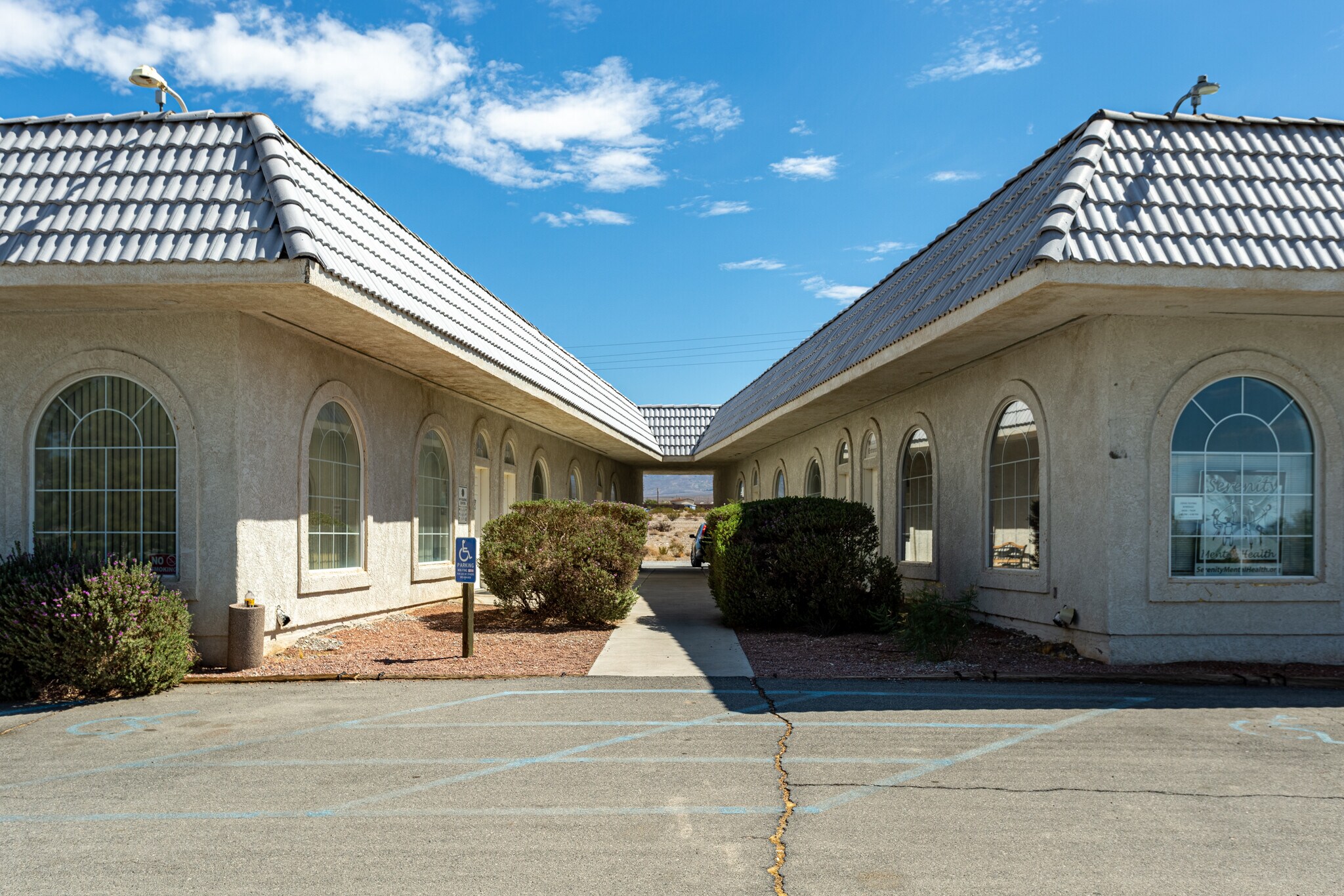 2280 E Calvada Blvd, Pahrump, NV à vendre Photo du bâtiment- Image 1 de 21