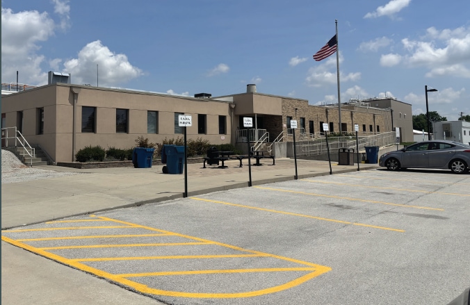 334 W North St, Momence, IL for sale - Primary Photo - Image 1 of 2
