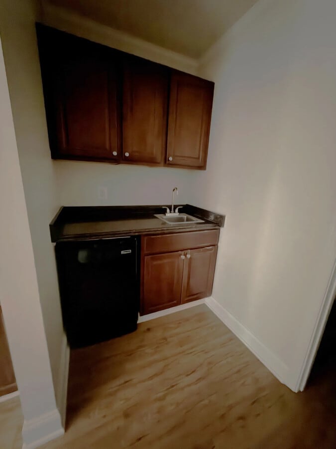 9250-9254 Mosby St, Manassas, VA 20110 - Unité 9250 B - - Photo intérieure - Image 2 of 8