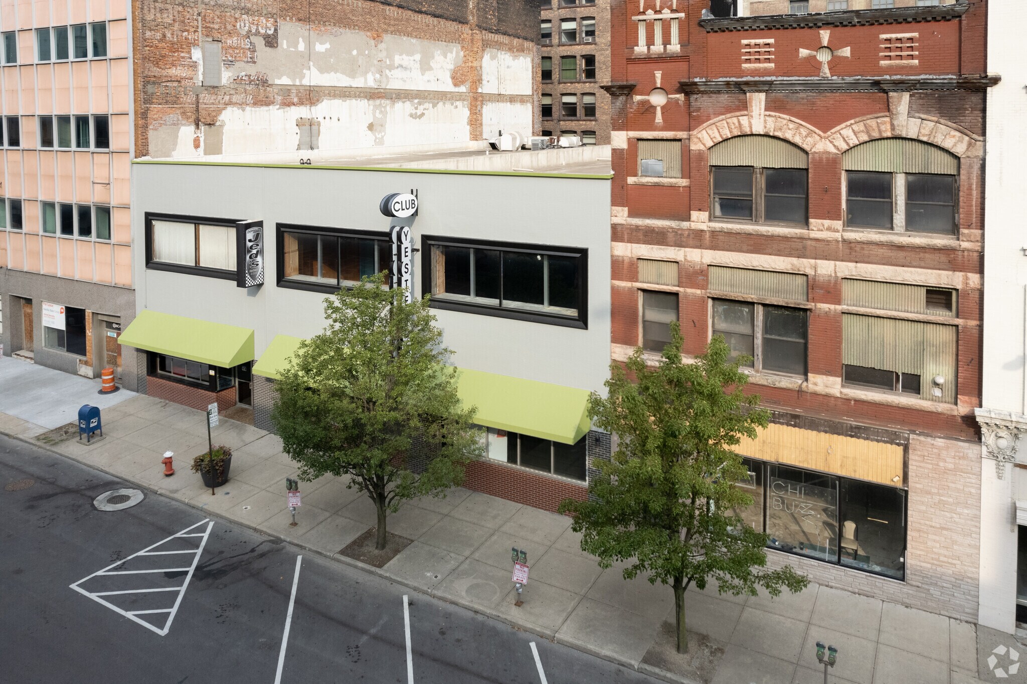 321 N Superior St, Toledo, OH à louer Photo du bâtiment- Image 1 de 2