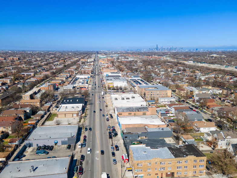 6743-6753 S Western Ave, Chicago, IL à louer - Photo du b timent - Image 2 de 36