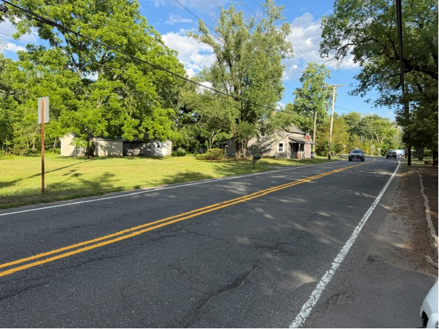 466 Stagecoach Rd, Millstone Township, NJ for sale - Building Photo - Image 2 of 5