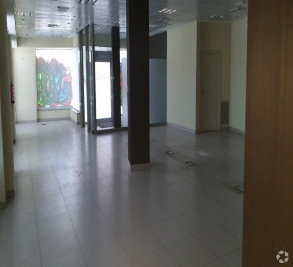 Multifamily in Madrid, Madrid for sale Interior Photo- Image 1 of 2