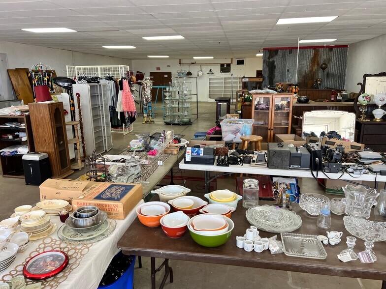 106 Main St, Hooks, TX à vendre - Photo du bâtiment - Image 2 de 3