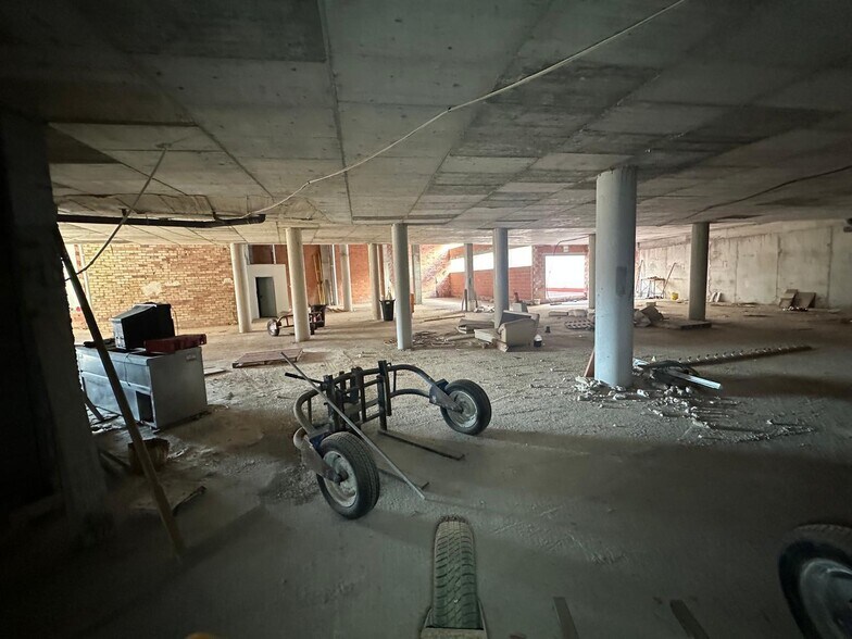 Commerce de détail dans Pego à vendre - Photo de construction - Image 2 de 24