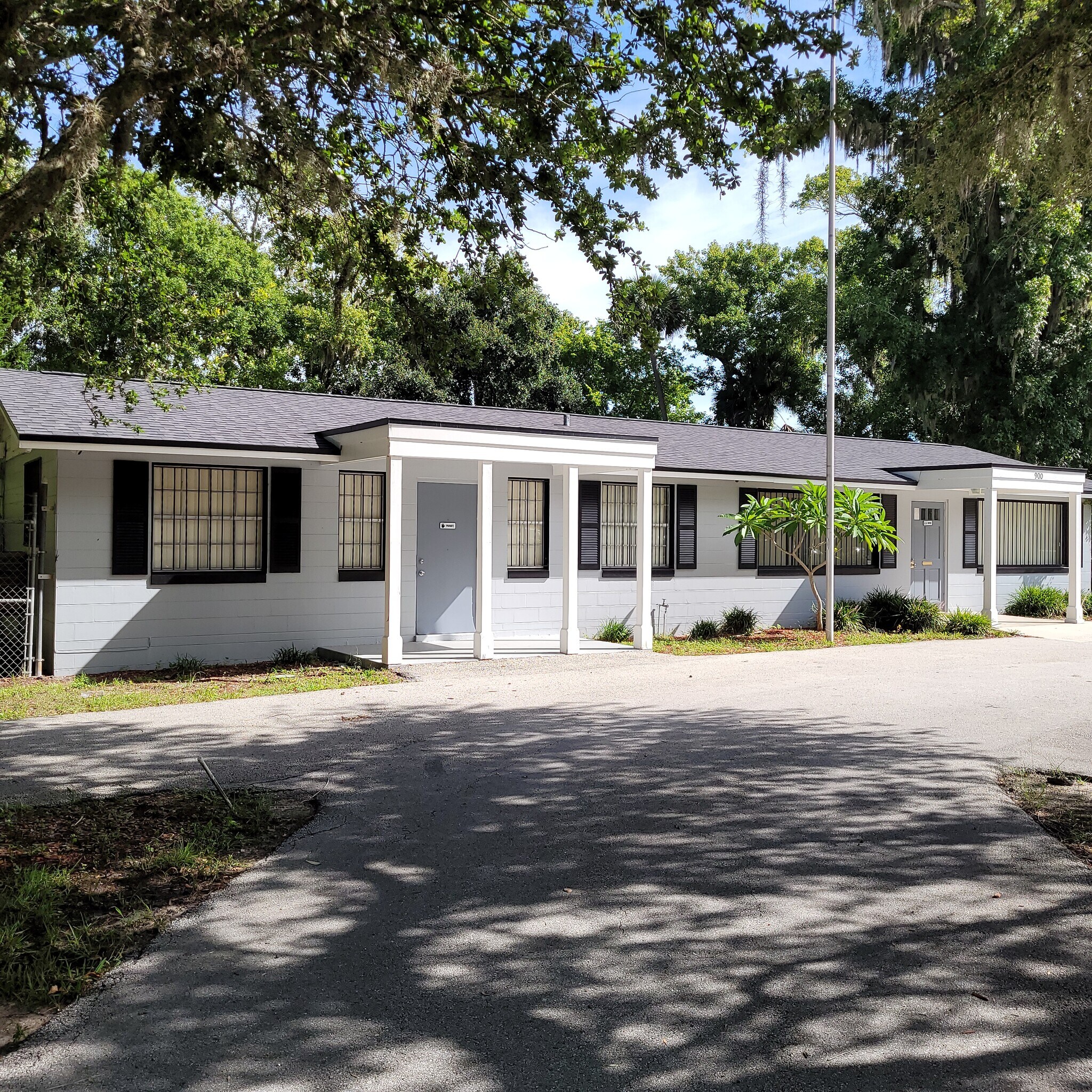 900 Bellevue Ave, Daytona Beach, FL à vendre Photo du bâtiment- Image 1 de 1
