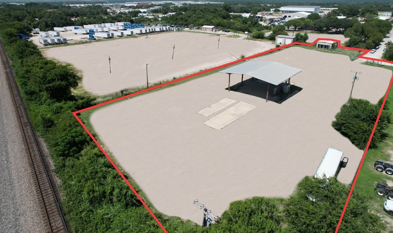 1013 IS I-45, Hutchins, TX for lease Building Photo- Image 1 of 3