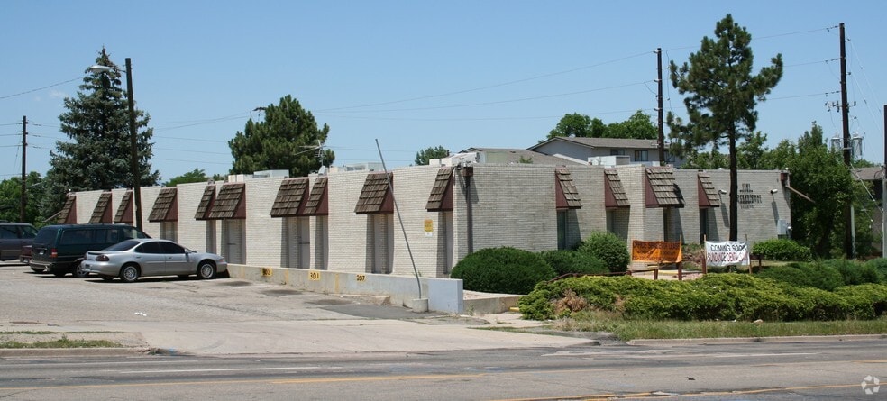 1701 S Federal Blvd, Denver, CO à vendre - Photo du bâtiment - Image 2 de 13