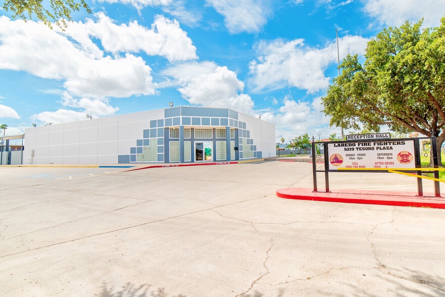5219 Tesoro Plz, Laredo, TX for sale - Building Photo - Image 2 of 26