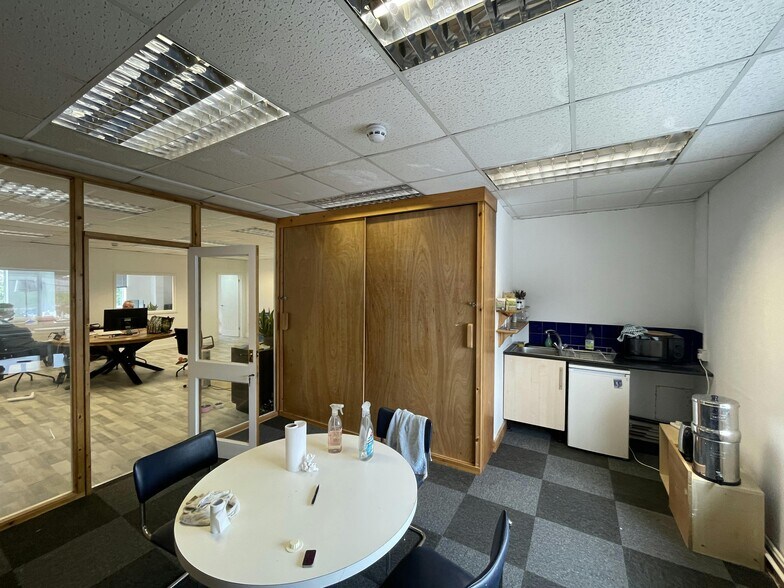 Station Yard, Thame à louer - Photo du bâtiment - Image 3 de 5