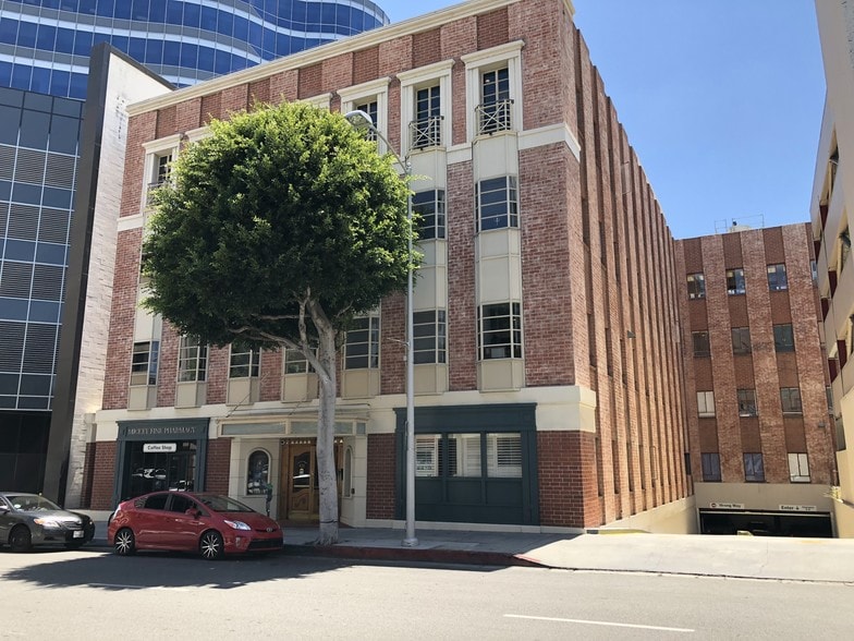 435 N Roxbury Dr, Beverly Hills, CA for lease - Building Photo - Image 2 of 9