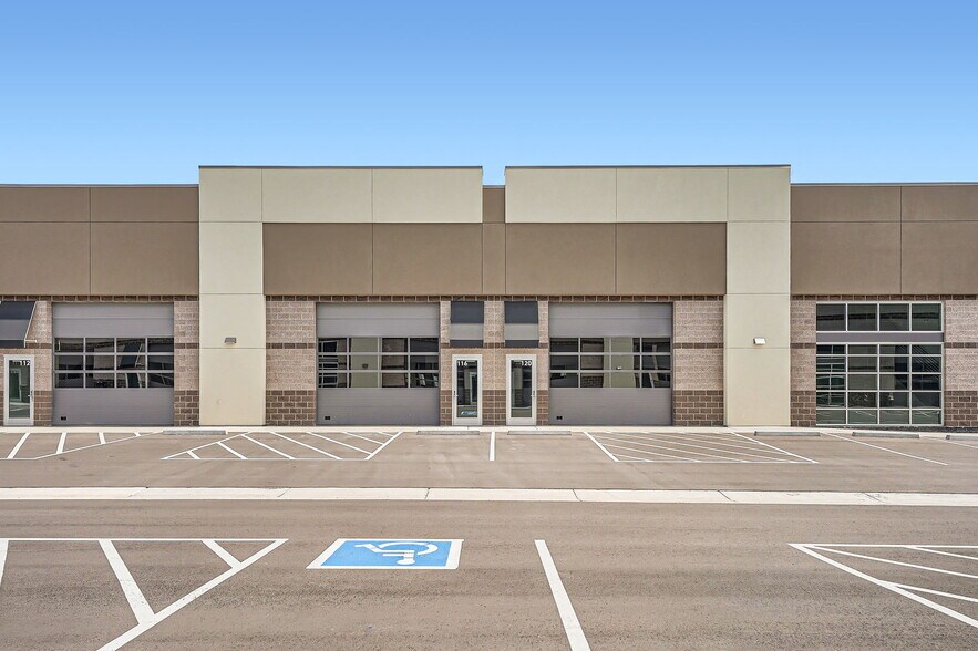 10264 Dransfeldt Pl, Parker, CO à vendre - Photo du bâtiment - Image 2 de 29