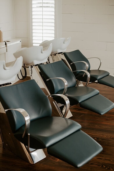 4455 Jot Em Down Rd, Cumming, GA for sale - Interior Photo - Image 2 of 17