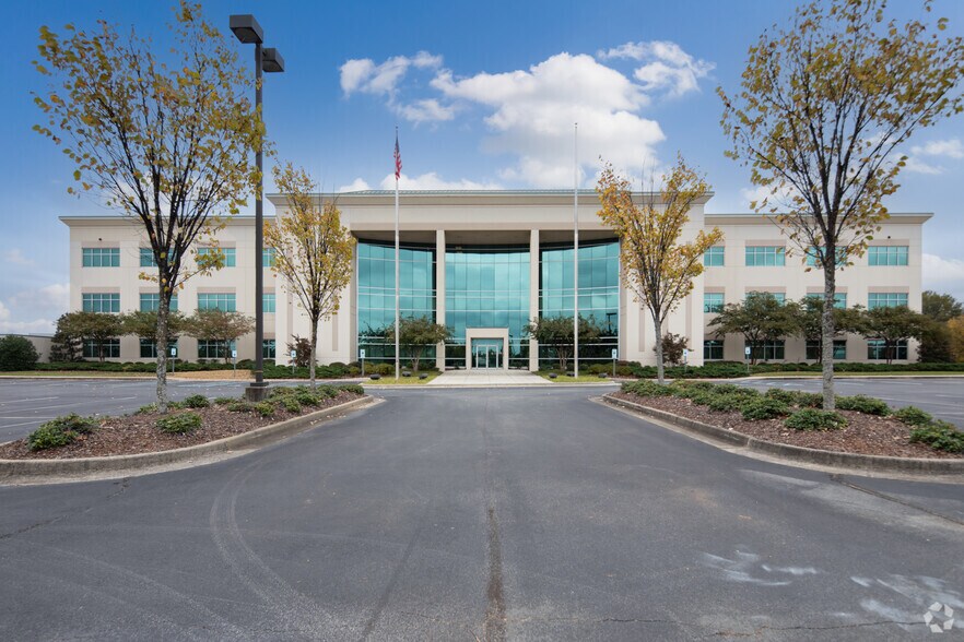345 Bob Heath Dr, Huntsville, AL à vendre - Photo du bâtiment - Image 1 de 28
