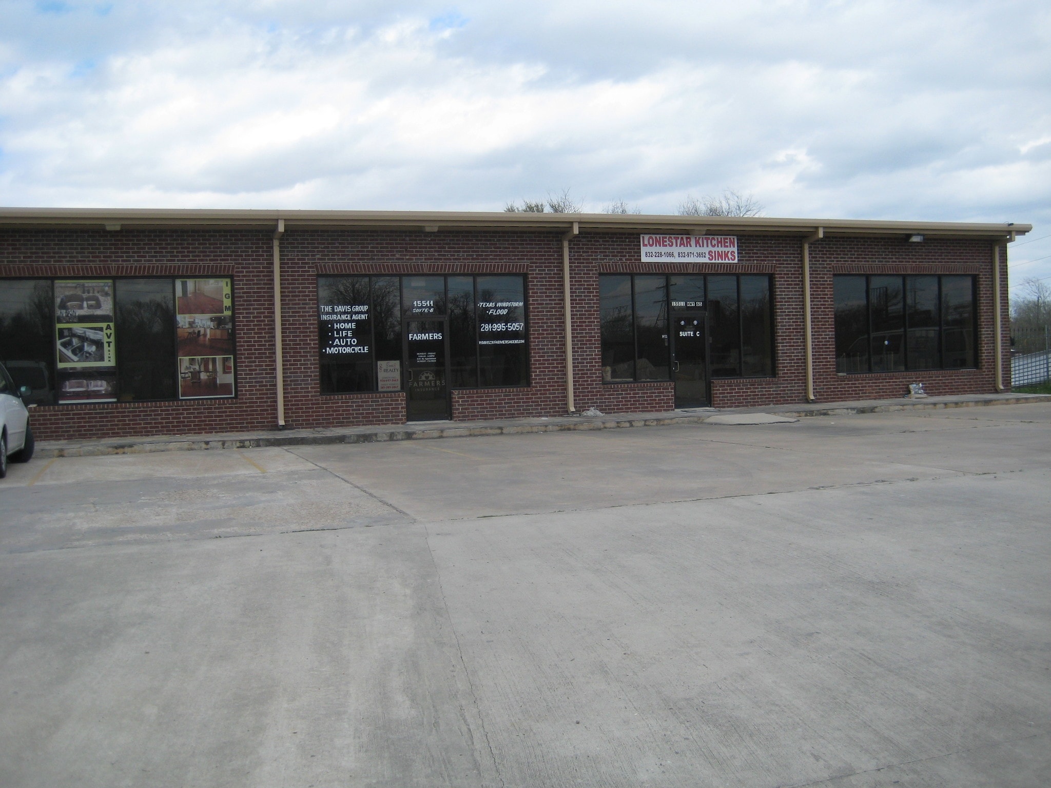 15511 Highway 6, Rosharon, TX for lease Primary Photo- Image 1 of 18