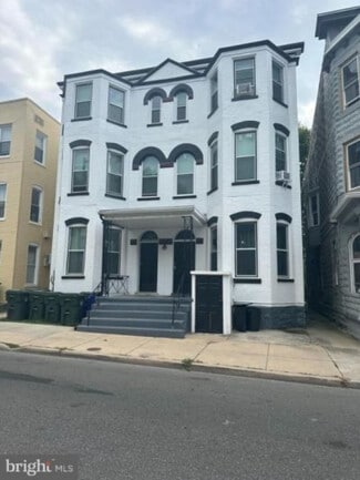 More details for 228-230 Summit Ave, Hagerstown, MD - Multifamily for Sale