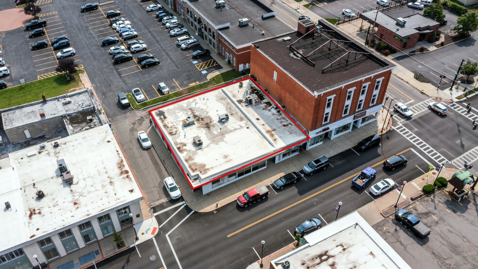 40-42 Pine St, Lockport, NY for lease - Building Photo - Image 2 of 5