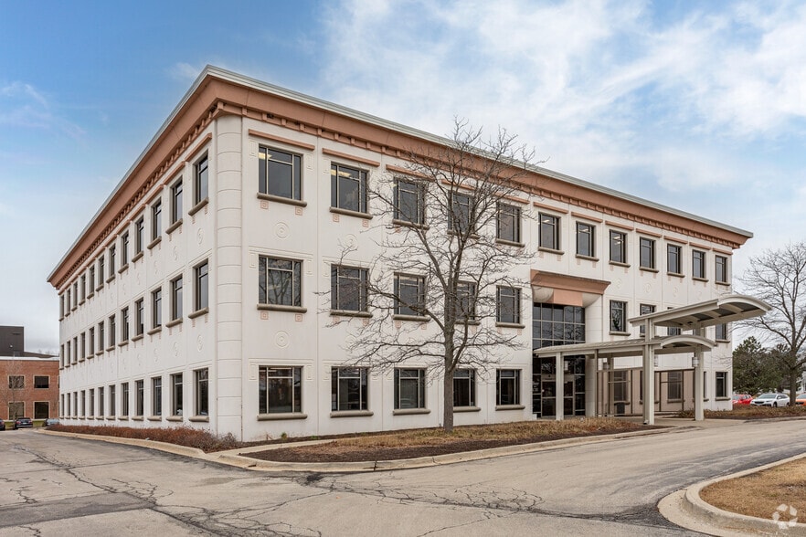 2401 Ravine Way, Glenview, IL for lease - Primary Photo - Image 1 of 4