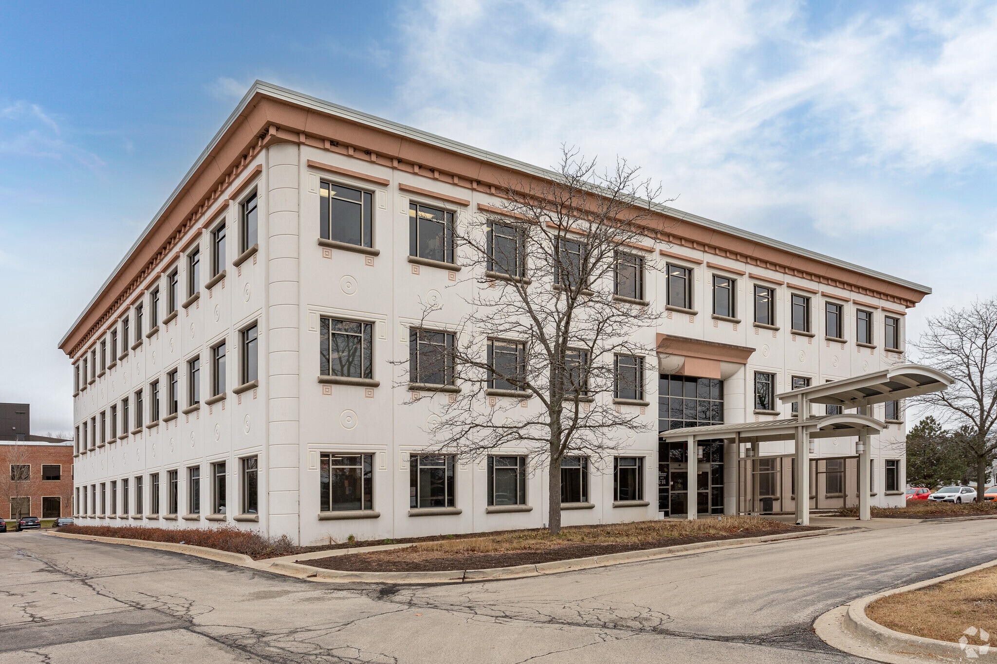 2401 Ravine Way, Glenview, IL for lease Primary Photo- Image 1 of 5