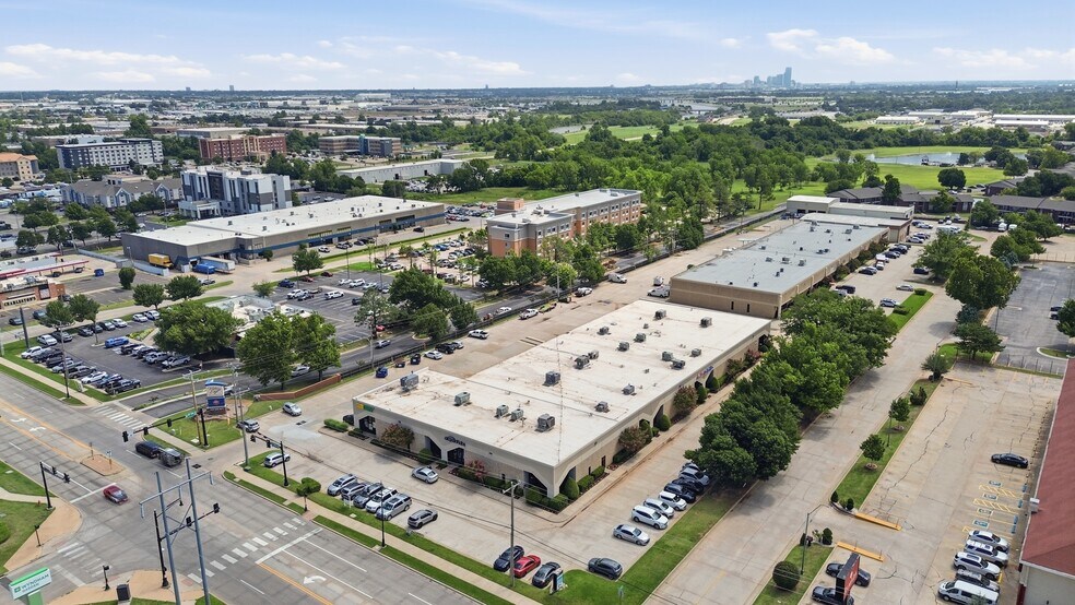 2122-2128 S Meridian Ave, Oklahoma City, OK à louer - Photo du bâtiment - Image 1 de 19