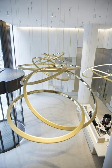 12 Arthur St, London for lease - Building Photo - Image 3 of 19