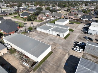 Plus de détails pour 3166 Summit dr, Port Neches, TX - Industriel à vendre