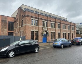 Campfield Rd, St Albans for lease Building Photo- Image 1 of 3