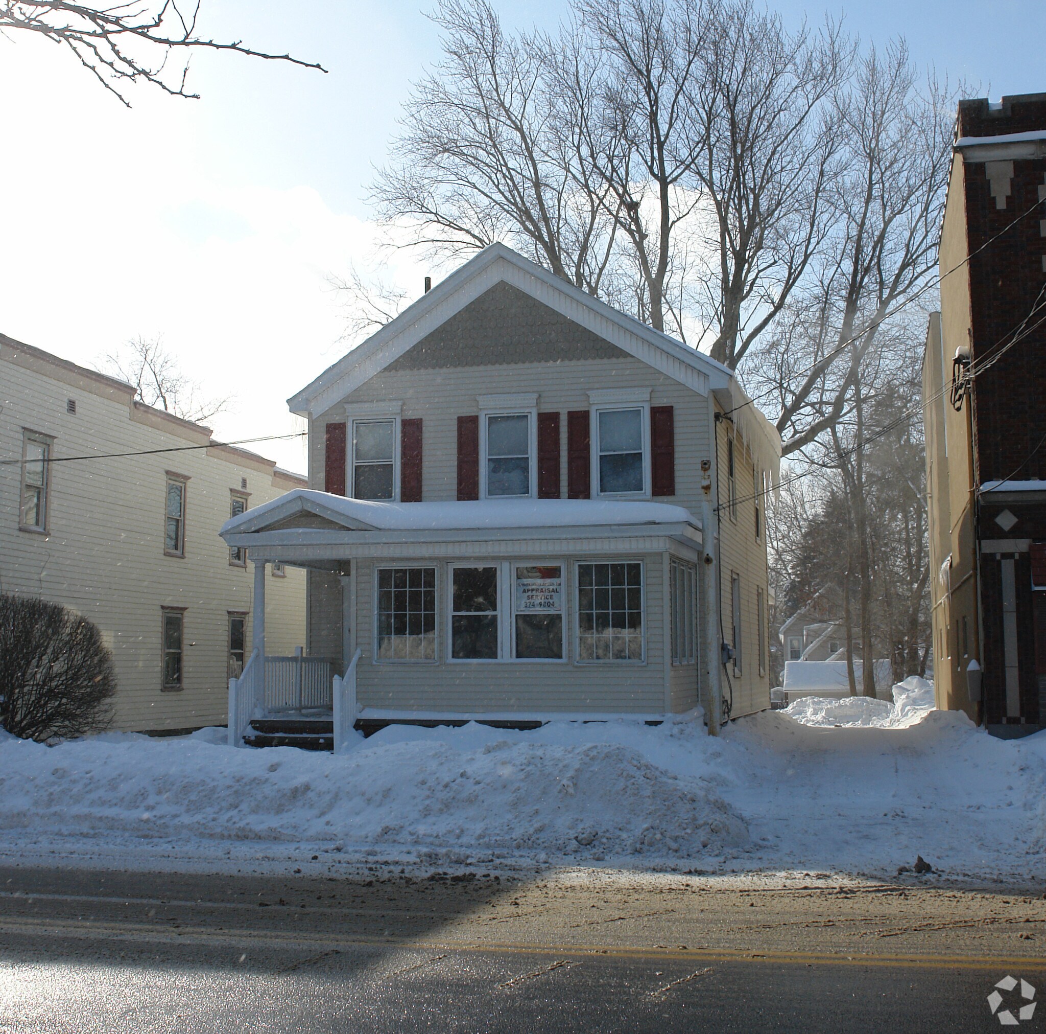135 Mohawk Ave, Schenectady, NY for sale Primary Photo- Image 1 of 1