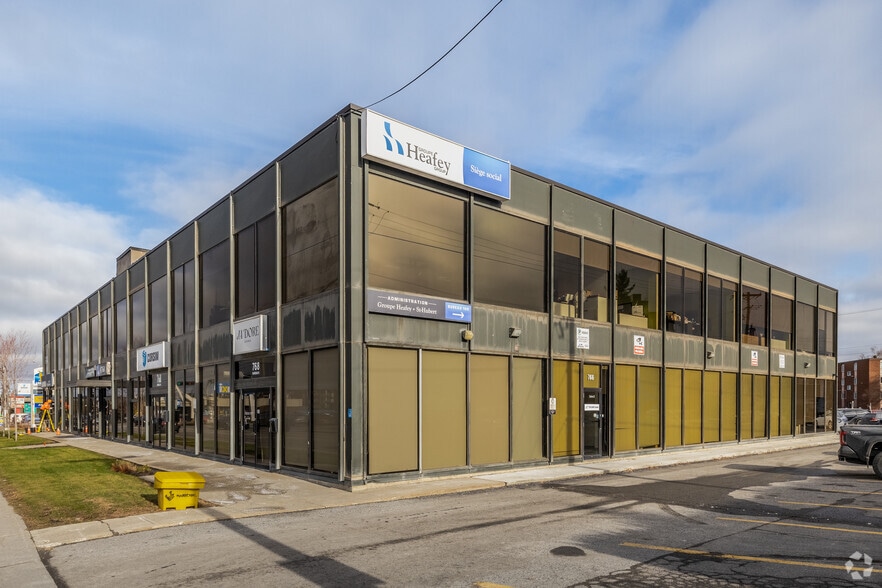 766-770 Boul Saint-Joseph, Gatineau, QC for lease - Building Photo - Image 2 of 8
