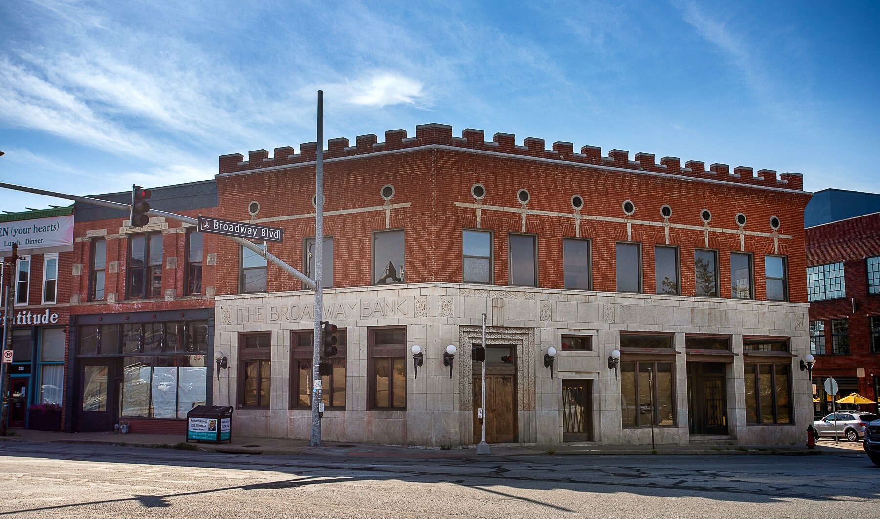 2045 Broadway Blvd, Kansas City, MO à louer Photo principale- Image 1 de 20