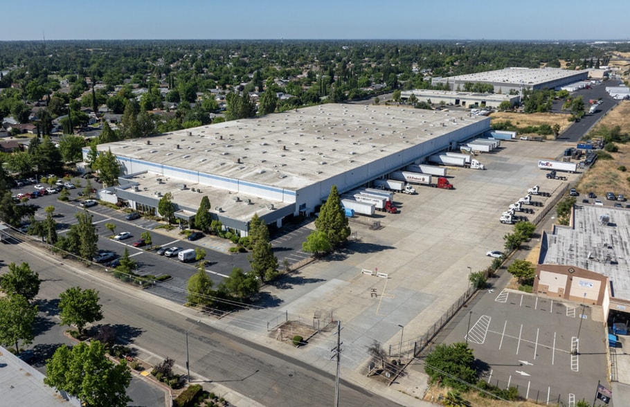 5440 Stationers Way, Sacramento, CA for lease - Building Photo - Image 1 of 9
